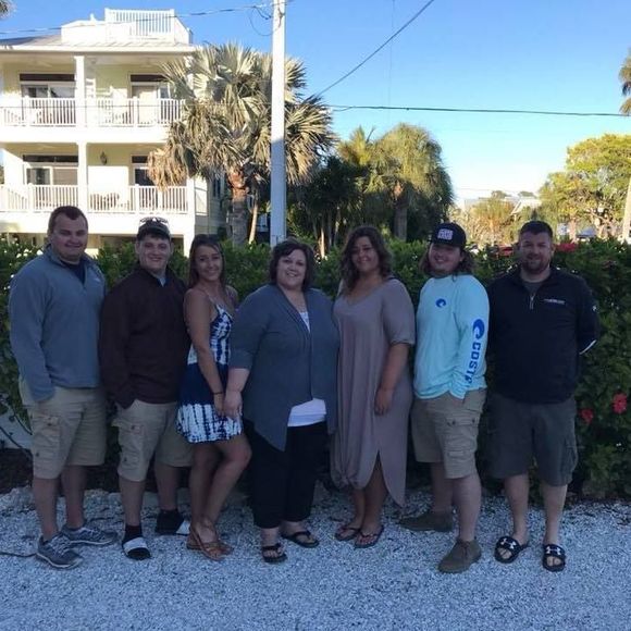 Meet your Posher, Chastity - Picture 1 of 1